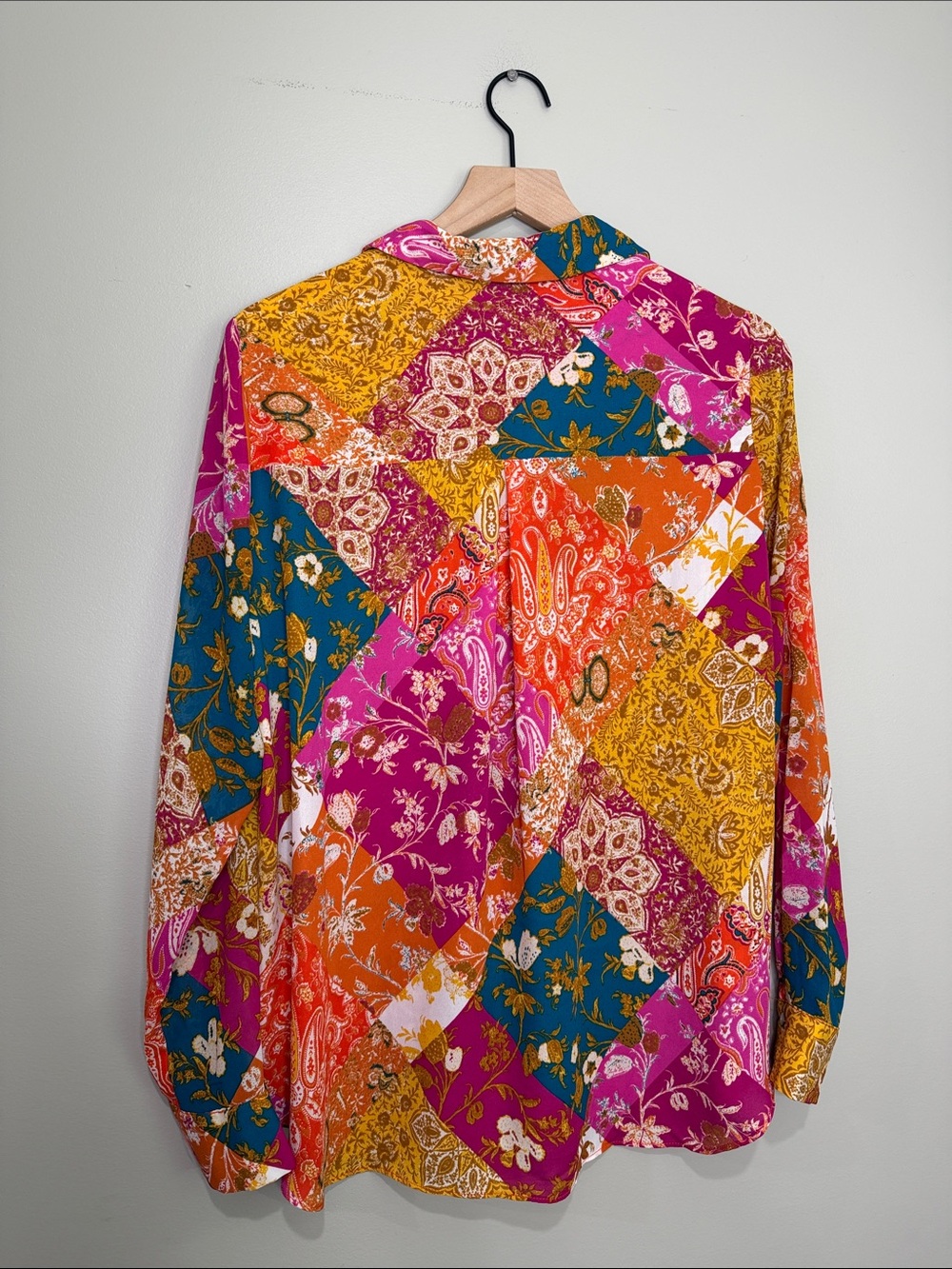 Rose + Olive Vibrant Patchwork Paisley Button-Up Blouse Medium - Picture 6 of 7